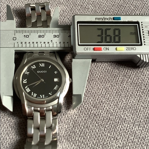Mens GUCCI stainless steel wristwatch🌟🌟🌟 - Picture 5 of 11